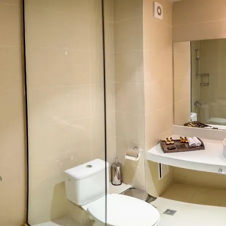 Mare Brand New, Cozy And Spacious Appartement St Constantin et Helena