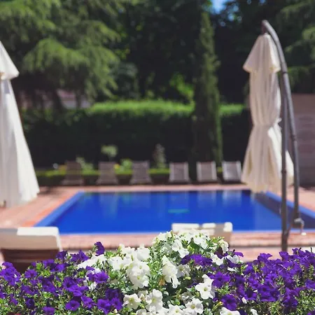 Mare Brand New, Cozy And Spacious Appartement *